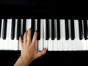 Accords de piano : les principaux accords et comment les jouer