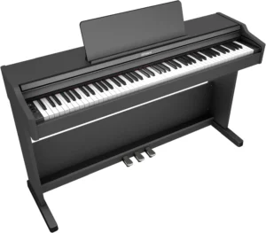 Roland RP107 : avis et test de ce piano meuble Roland accessible